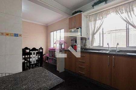 Casa para alugar com 101m², 3 quartos e 6 vagas Casa para alugar com 101m², 3 quartos e 6 vagasCozinha