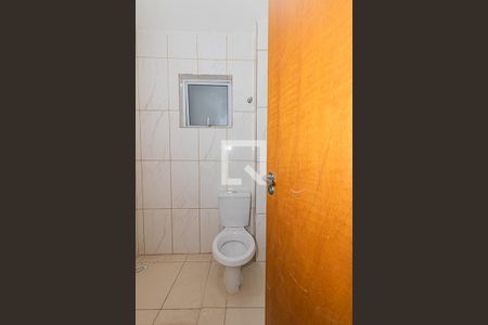 Banheiro de casa para alugar com 1 quarto, 70m² em Jardim Filhos da Terra, São Paulo