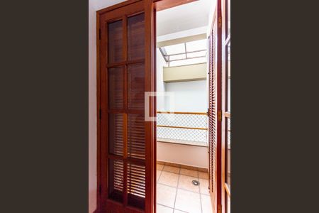 Casa à venda com 227m², 3 quartos e 3 vagasVaranda da Suite 2