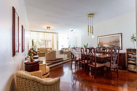 Sala de casa à venda com 3 quartos, 227m² em Vila Valparaíso, Santo André