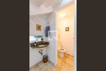 Lavabo de casa à venda com 3 quartos, 227m² em Vila Valparaíso, Santo André