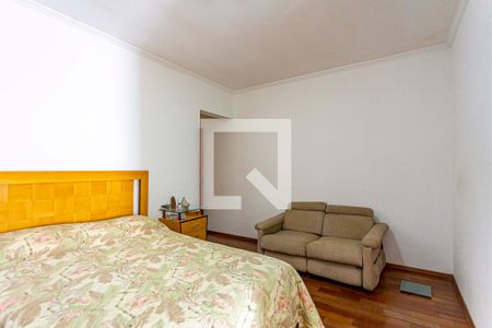 Casa à venda com 227m², 3 quartos e 3 vagasSuite 3