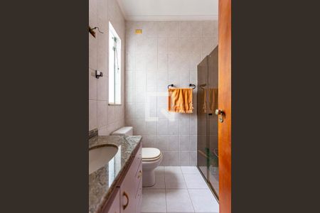 Casa à venda com 227m², 3 quartos e 3 vagasBanheiro da Suite 1