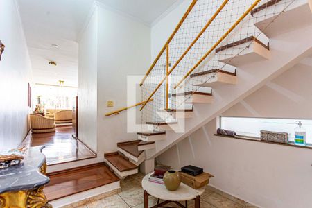 Hall de Entrada de casa à venda com 3 quartos, 227m² em Vila Valparaíso, Santo André