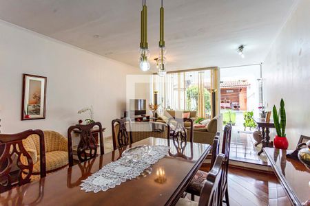 Sala de casa à venda com 3 quartos, 227m² em Vila Valparaíso, Santo André