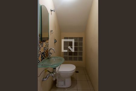 Lavabo de casa para alugar com 3 quartos, 350m² em Jardim Palmira, Guarulhos