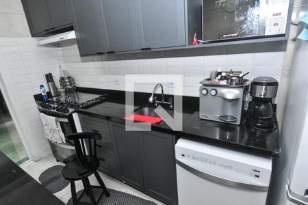 Casa à venda com 149m², 3 quartos e 2 vagas Casa à venda com 149m², 3 quartos e 2 vagasCozinha