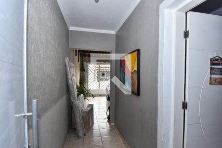 Casa à venda com 149m², 3 quartos e 2 vagas Casa à venda com 149m², 3 quartos e 2 vagasEntrada