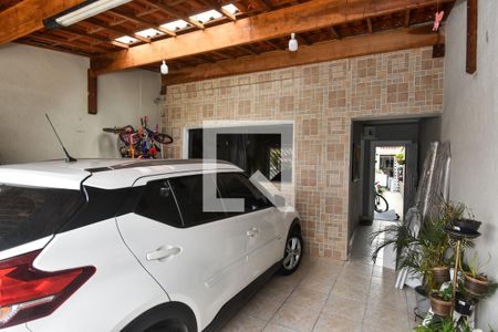 Casa à venda com 149m², 3 quartos e 2 vagas Casa à venda com 149m², 3 quartos e 2 vagasGaragem
