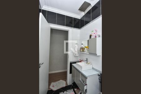 Casa à venda com 149m², 3 quartos e 2 vagas Casa à venda com 149m², 3 quartos e 2 vagasBanheiro