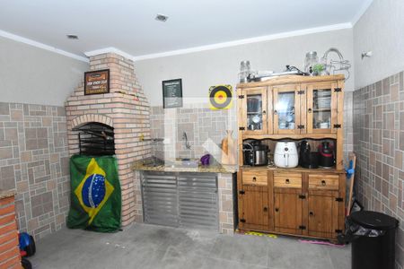 Casa à venda com 149m², 3 quartos e 2 vagas Casa à venda com 149m², 3 quartos e 2 vagasChurrasqueira