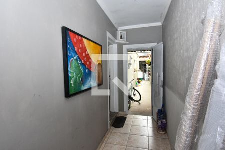 Casa à venda com 149m², 3 quartos e 2 vagas Casa à venda com 149m², 3 quartos e 2 vagasEntrada