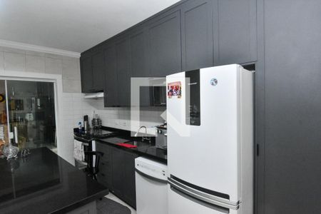 Casa à venda com 149m², 3 quartos e 2 vagas Casa à venda com 149m², 3 quartos e 2 vagasCozinha