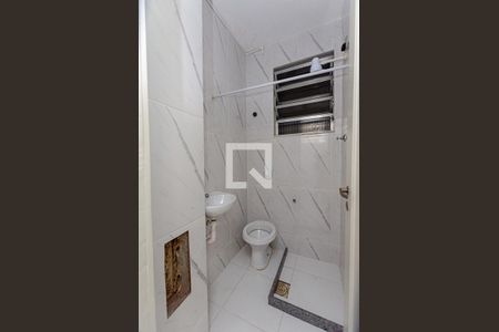 Banheiro de apartamento para alugar com 1 quarto, 31m² em Centro, Niterói