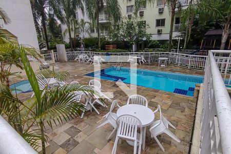 Apartamento à venda com 74m², 3 quartos e 1 vagapiscina