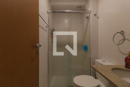 Apartamento à venda com 68m², 2 quartos e 1 vaga Apartamento à venda com 68m², 2 quartos e 1 vagaBanheiro da Suíte