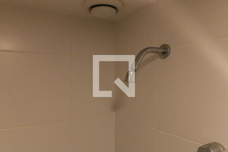 Apartamento à venda com 68m², 2 quartos e 1 vaga Apartamento à venda com 68m², 2 quartos e 1 vagaBanheiro da Suíte