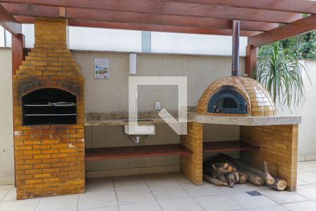 Apartamento à venda com 68m², 2 quartos e 1 vaga Apartamento à venda com 68m², 2 quartos e 1 vagaÁrea comum - Churrasqueira