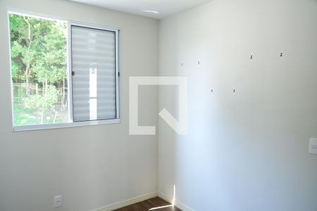 Quarto 1  de apartamento para alugar com 2 quartos, 35m² em Jardim Caiapiá, Cotia