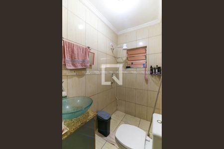 Casa para alugar com 170m², 2 quartos e 2 vagas Casa para alugar com 170m², 2 quartos e 2 vagasBanheiro 1