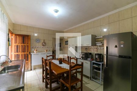 Casa para alugar com 170m², 2 quartos e 2 vagas Casa para alugar com 170m², 2 quartos e 2 vagasCozinha