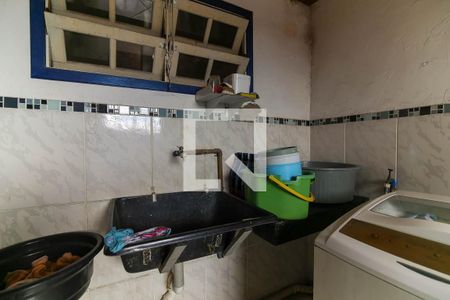 Casa para alugar com 170m², 2 quartos e 2 vagas Casa para alugar com 170m², 2 quartos e 2 vagasÁrea de Serviço