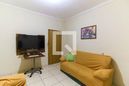 Sala de casa para alugar com 2 quartos, 170m² em Jardim Vila Carrão, São Paulo