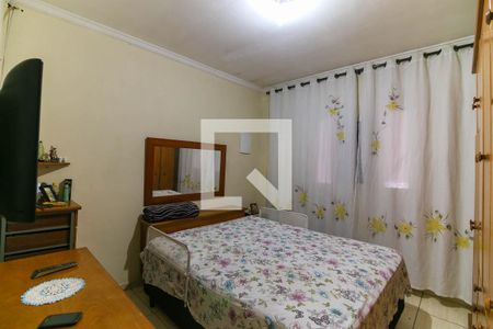 Quarto 1 de casa para alugar com 2 quartos, 170m² em Jardim Vila Carrão, São Paulo