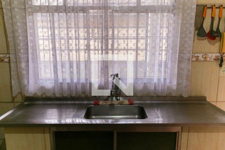 Cozinha - Torneira de casa para alugar com 2 quartos, 170m² em Jardim Vila Carrão, São Paulo