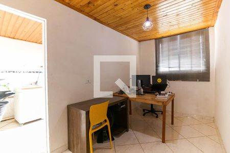 Quarto de Serviço de casa para alugar com 2 quartos, 170m² em Jardim Vila Carrão, São Paulo