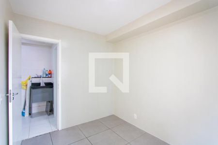 Quarto 1 de apartamento para alugar com 2 quartos, 34m² em Parque São Vicente, Santo André