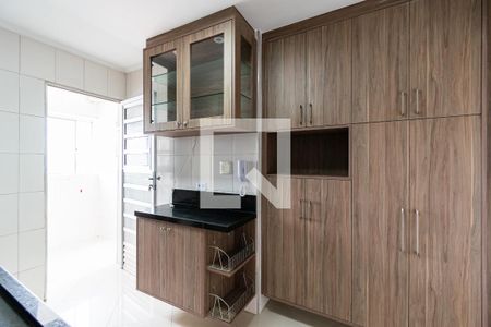 Apartamento à venda com 67m², 2 quartos e 1 vaga Apartamento à venda com 67m², 2 quartos e 1 vagaCozinha