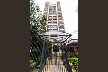 Apartamento à venda com 67m², 2 quartos e 1 vaga Apartamento à venda com 67m², 2 quartos e 1 vagaFachada