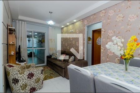 Sala de apartamento à venda com 3 quartos, 77m² em Vila Galvão, Guarulhos