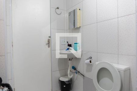 Apartamento para alugar com 58m², 2 quartos e sem vaga Apartamento para alugar com 58m², 2 quartos e sem vagaBanheiro