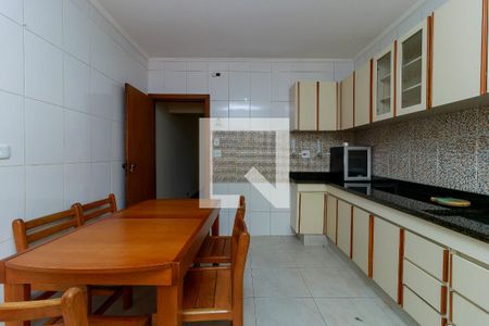 Casa para alugar com 160m², 3 quartos e 2 vagasCozinha