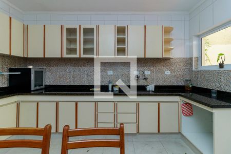 Casa para alugar com 160m², 3 quartos e 2 vagasCozinha