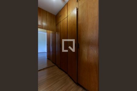 Casa para alugar com 160m², 3 quartos e 2 vagasSuíte