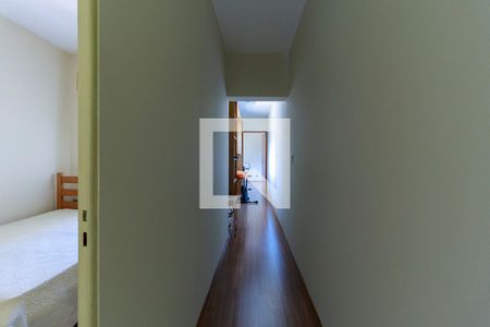 Casa para alugar com 160m², 3 quartos e 2 vagasCorredor