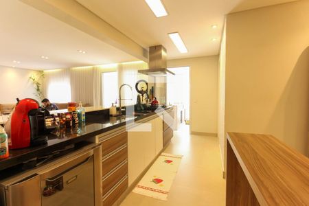 Apartamento à venda com 100m², 2 quartos e 2 vagasCozinha