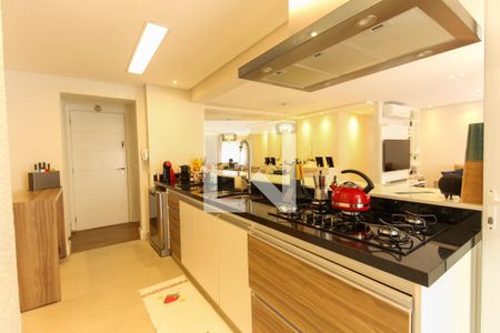 Apartamento à venda com 100m², 2 quartos e 2 vagasCozinha