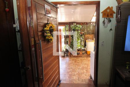 Vista da Sala de Estar de casa à venda com 2 quartos, 200m² em Vila Nova, Porto Alegre