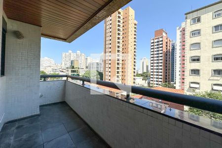 Varanda de apartamento para alugar com 4 quartos, 150m² em Perdizes, São Paulo