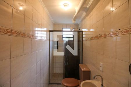 Apartamento para alugar com 48m², 2 quartos e 1 vaga Apartamento para alugar com 48m², 2 quartos e 1 vagaBanheiro