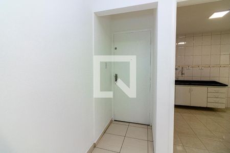 Sala porta de apartamento para alugar com 3 quartos, 101m² em Santana, São Paulo