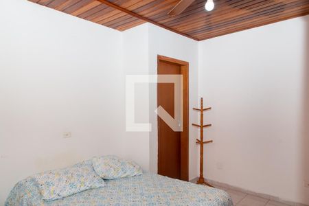 Casa de condomínio para alugar com 140m², 3 quartos e 3 vagas Casa de condomínio para alugar com 140m², 3 quartos e 3 vagasSuíte