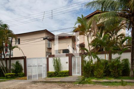 Casa de condomínio para alugar com 140m², 3 quartos e 3 vagas Casa de condomínio para alugar com 140m², 3 quartos e 3 vagasFachada