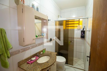 Casa para alugar com 124m², 3 quartos e 2 vagas Casa para alugar com 124m², 3 quartos e 2 vagasBanheiro 1