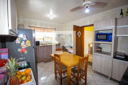 Casa para alugar com 124m², 3 quartos e 2 vagas Casa para alugar com 124m², 3 quartos e 2 vagasCozinha