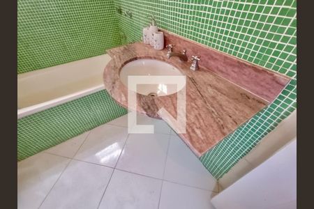 Apartamento à venda com 100m², 3 quartos e 1 vagaBanheiro social 